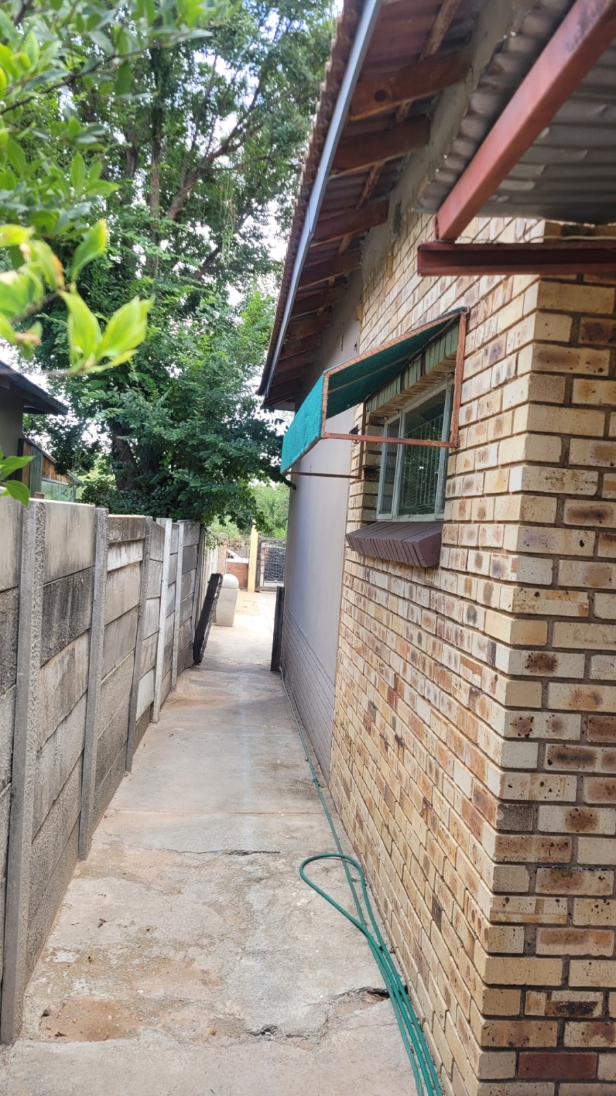 3 Bedroom Property for Sale in Elandia North West